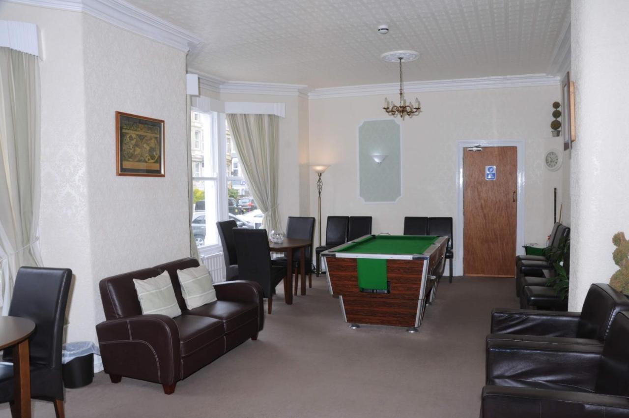 The Sea Crest Hotel Morecambe Bagian luar foto